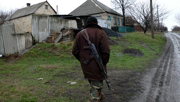 ДНР заявляет, что силовики 25 раз за сутки обстреляли территорию республики
