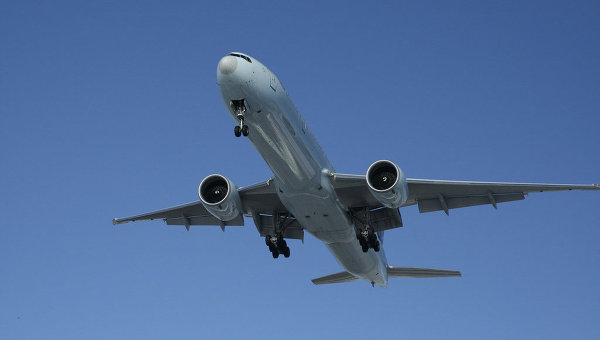 В Китае аварийно сел Boeing с 248 пассажирами из-за проблем с двигателем