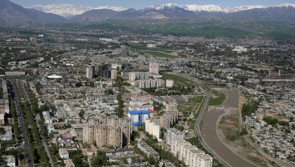 Власти Таджикистана запретили вносить русские фамилии в новые документы