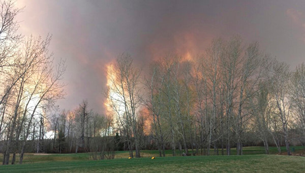 В Канаде одна провинция отказалась помогать другой в борьбе с пожарами