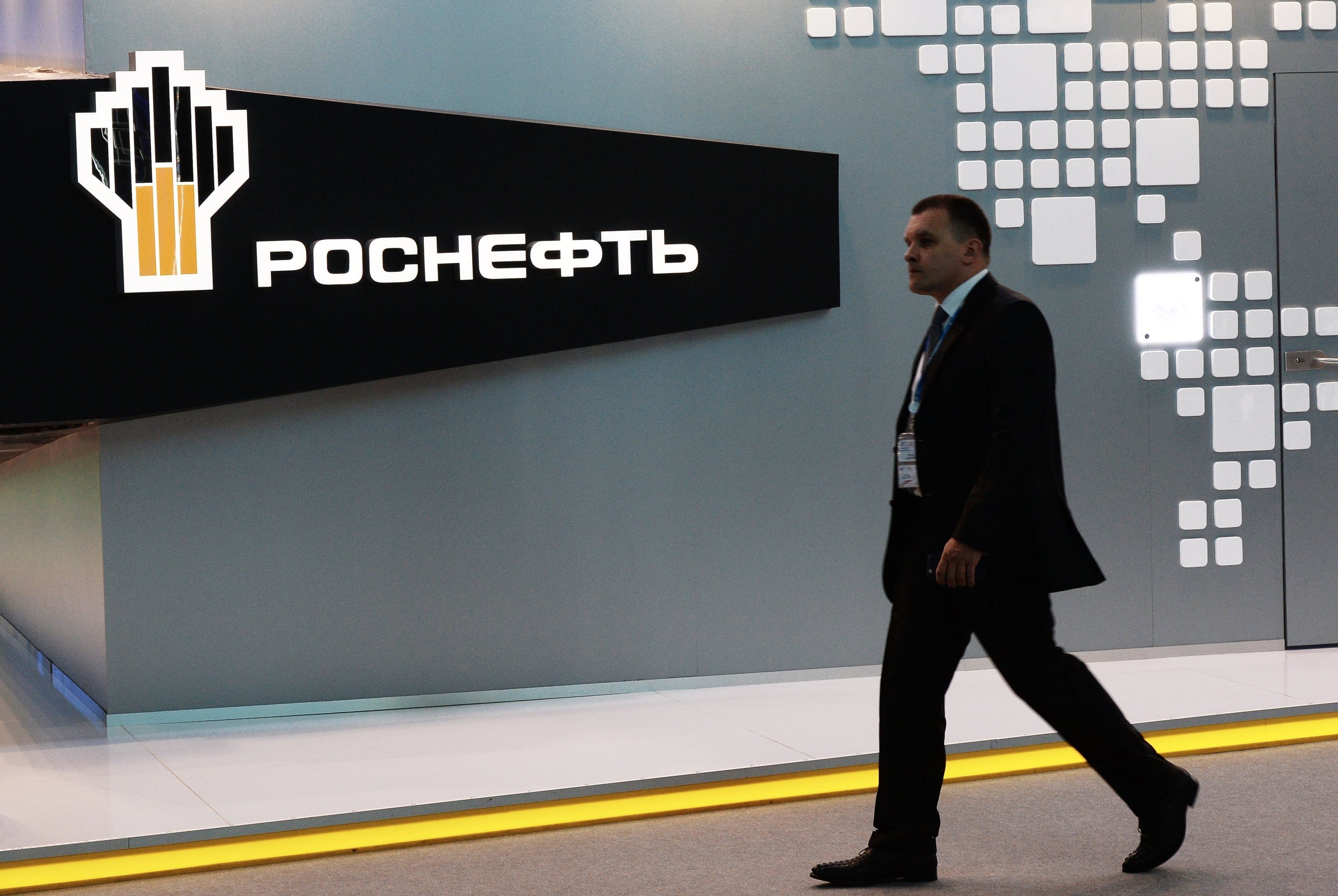Credit Suisse и UBS приглашают поучаствовать в приватизациях в России