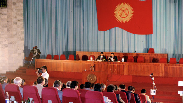 Исхак Масалиев может стать спикером парламента Киргизии
