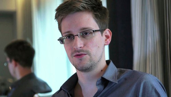 Сноудену понравился трейлер фильма о нем, рассказал адвокат Кучерена