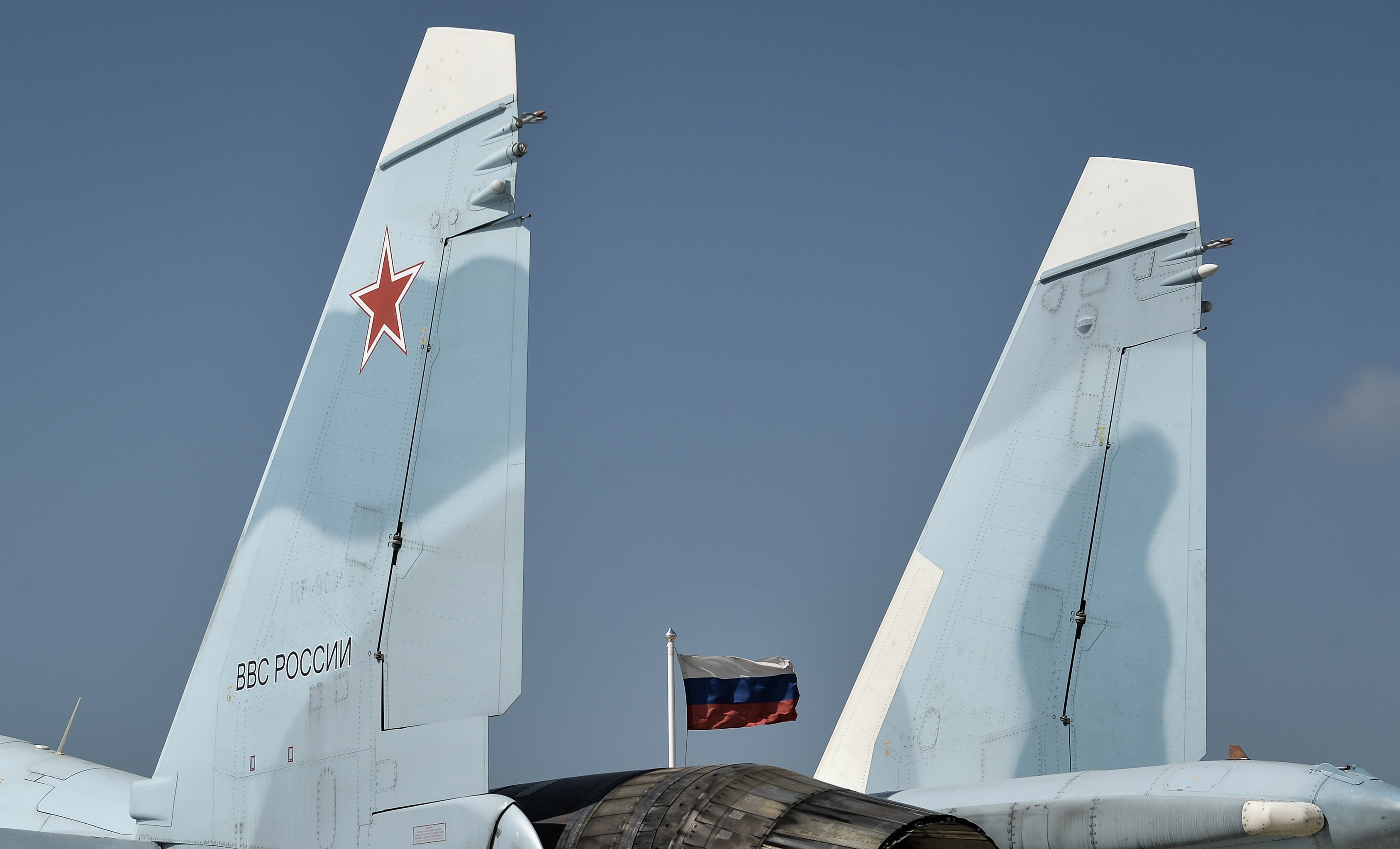Россия может воевать на Украине и в Сирии еще два года