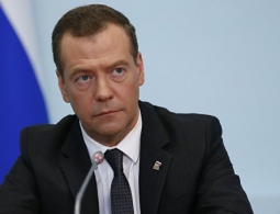 Премьер-министры России и Казахстана поздравили друг друга с Днем Победы