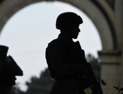 В Афганистане при взрыве автомобиля со смертником погибли 10 человек