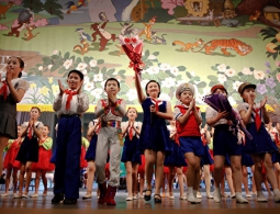 В Пхеньяне прошла демонстрация в связи с окончанием съезда Трудовой партии