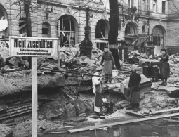 Столь цветным был Берлин после капитуляции 1945 года