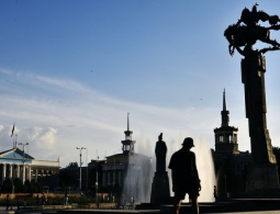 Около 900 домов Киргизии повреждены из-за града и шквалистого ветра