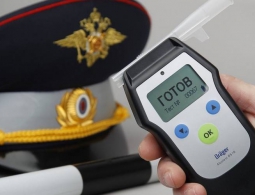 Брянские автоинспекторы на Радуницу поймали 49 пьяных водителей