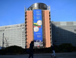 ЕК предложила ЕС механизм автоматического распределения просителей убежища