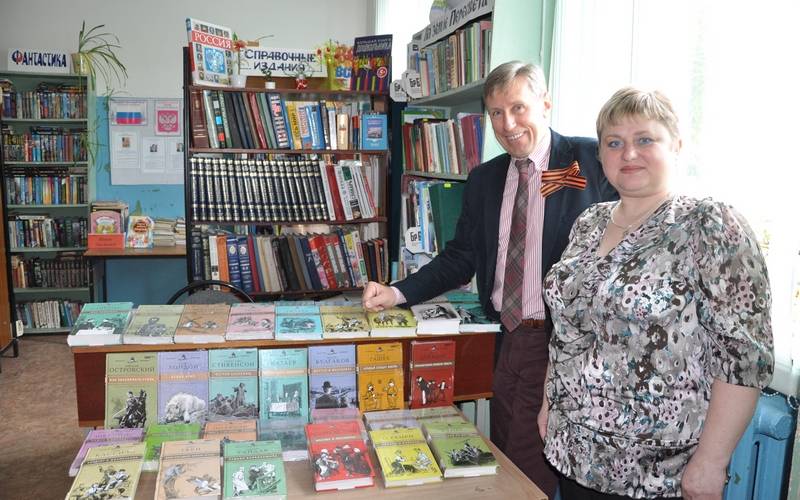 Брянская «Опора» подарила библиотекам еще 200 книг