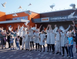 В ТРЦ «АЭРО ПАРК» состоялся праздник в честь Дня Победы