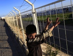 Тридцать детей Сирии стали жертвами насилия в лагере для беженцев в Турции