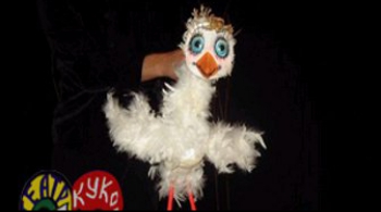 Аистёнок и пугало