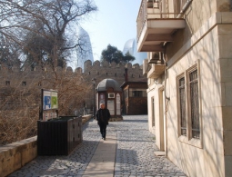 В Азербайджане будут контролировать принудительное лечение зависимостей