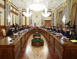 Кабмин одобрил поправки, ограничивающие выезд за рубеж за экстремизм