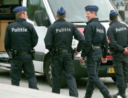 Власти Бельгии из-за угрозы взрыва закрыли метро в городе Шарлеруа