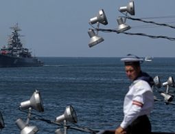 FT: в НАТО опасаются, что Черное море станет "российским озером"