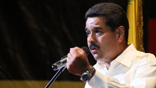 Президент Венесуэлы пригрозил захватить бастующие заводы