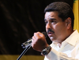 Президент Венесуэлы пригрозил захватить бастующие заводы