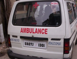 В Индии авария с участием самосвала и авторикши унесла жизни 15 человек