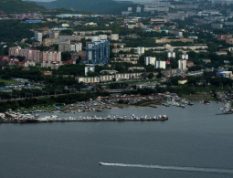 МИД России: связи с экипажем яхты "Элфин" во Владивостоке пока нет