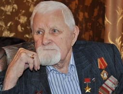 О брянском знаменосце Победы Иване Лысенко рассказали на телеканале «Звезда»