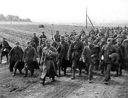 Как переделывается история