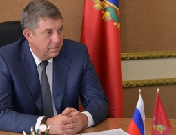 Брянский губернатор за год заработал три миллиона рублей