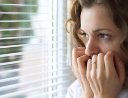 Психологи узнали, как остановить эпидемию страха в обществе