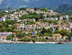 Черногорию тянут в НАТО, Москва обещает отреагировать