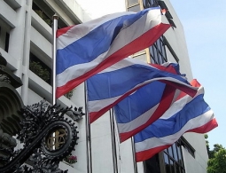 Преподаватель университета в Таиланде, убивший двух коллег, застрелился