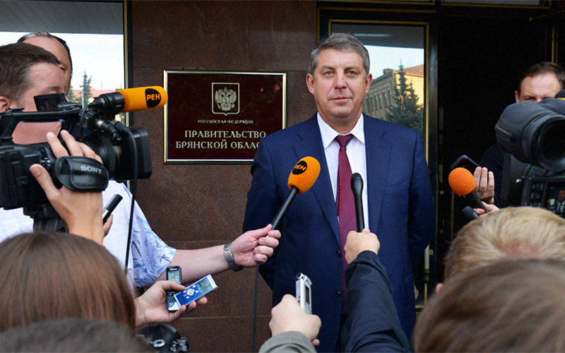 Александр Богомаз возглавил рейтинг губернаторов по величине семейного дохода