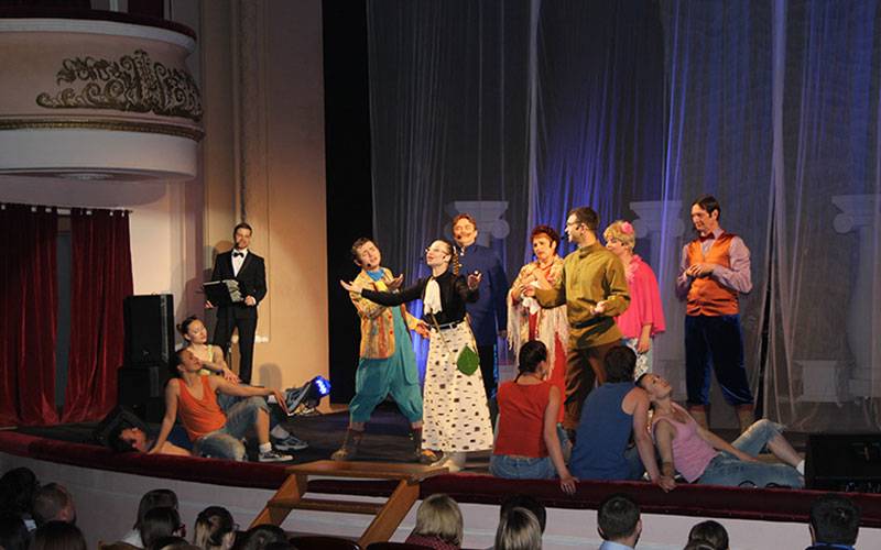 В Брянске открылся международный фестиваль «Славянские театральные встречи»