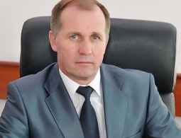 Мэр Брянска Александр Макаров заработал в прошлом году 1,3 миллиона рублей