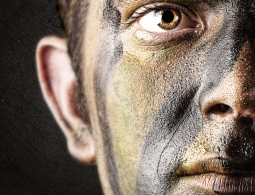 Ученые создали "сбивающую" прицел маскировочную краску