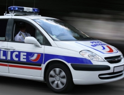 Во французском Гренобле обстреляли офис правящей Соцпартии