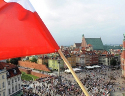 СМИ: польские школьники будут изучать важность НАТО для страны на уроках