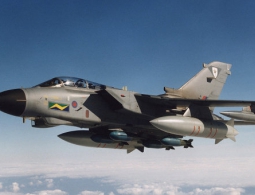 СМИ: у границы Йемена и Саудовской Аравии нашли британские кассетные бомбы