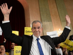 Ван дер Беллен надеется на активное сотрудничество со всеми ветвями власти