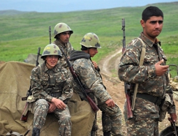 Минобороны НКР: ночью ВС Азербайджана обстреливали линию соприкосновения