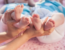 Стало известно, чем опасен аномальный вес при рождении