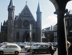 В Нидерландах проголосовали за лишение подданства граждан, примкнувших к ИГ