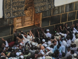 Иран разрешит паломничество в Мекку, если Эр-Рияд выполнит условия