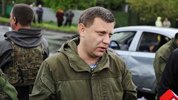 Захарченко: власти Украины являются заложниками националистов и радикалов