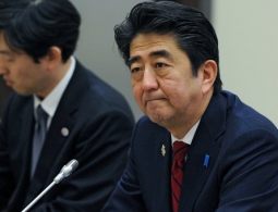 Абэ потребовал от США предотвращения преступлений американских военных