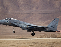 ВВС Израиля атаковали сектор Газа в ответ на палестинский обстрел