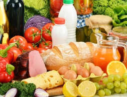 Сколько продуктов питания можно купить на среднюю зарплату