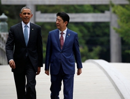 Лидеры G7 встретились в главном языческом храме Японии